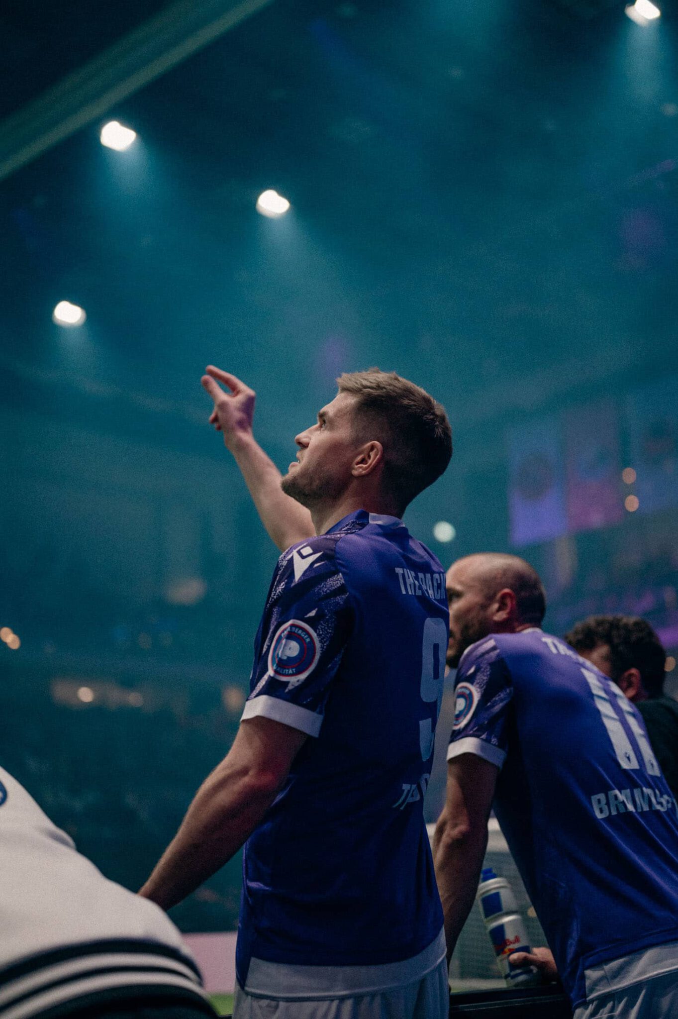 Foto aus dem Album Icon League, 36