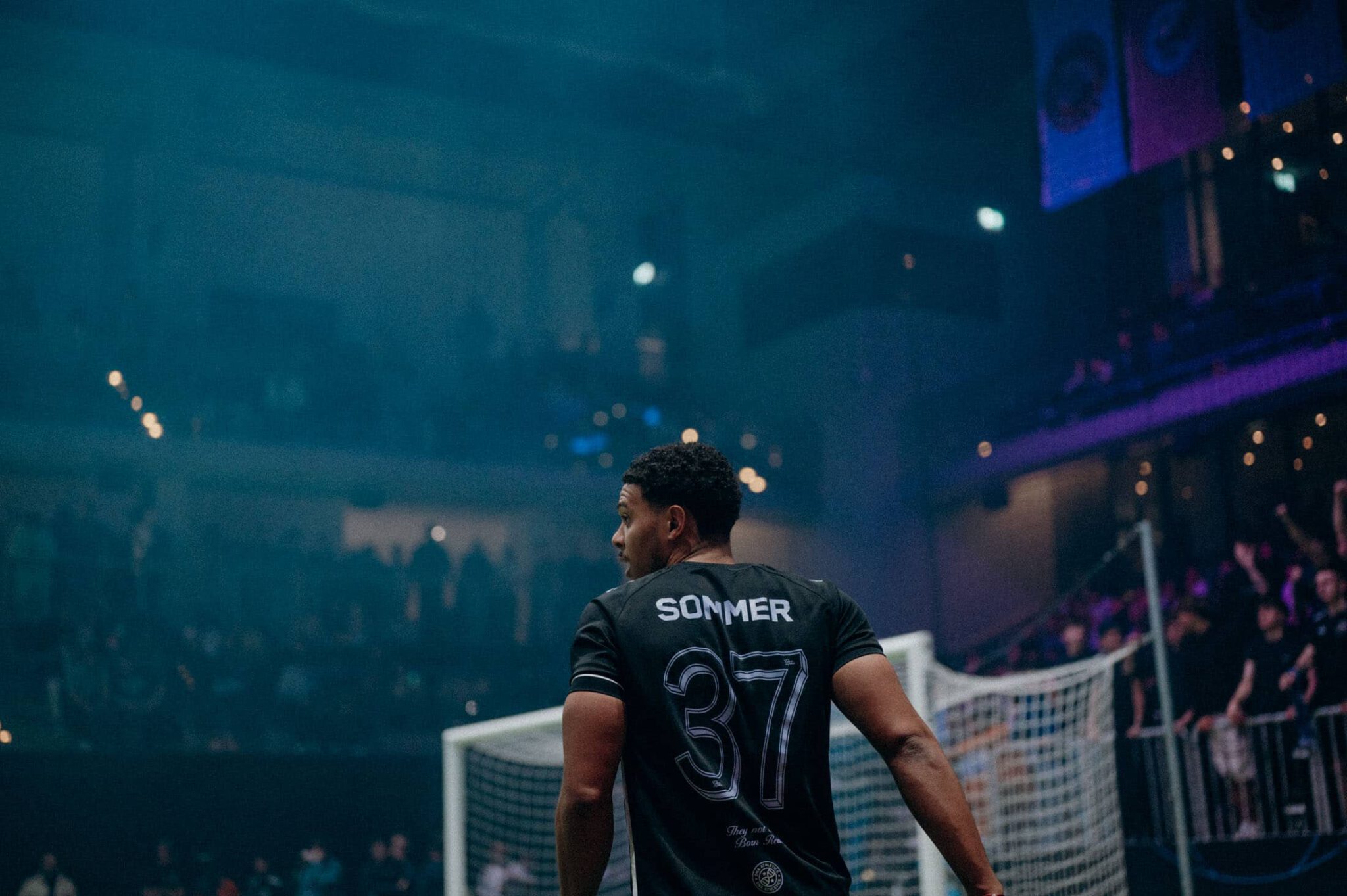 Foto aus dem Album Icon League, 37